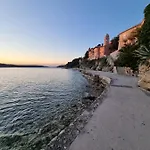 شقة Sun Rab